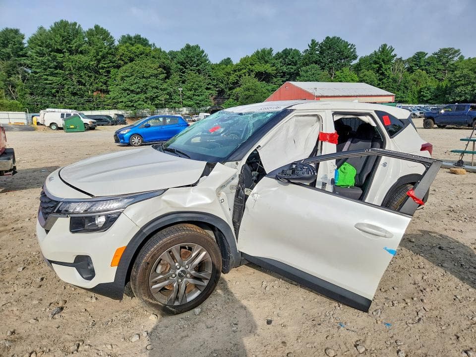 2022 KIA SELTOS LX - 1