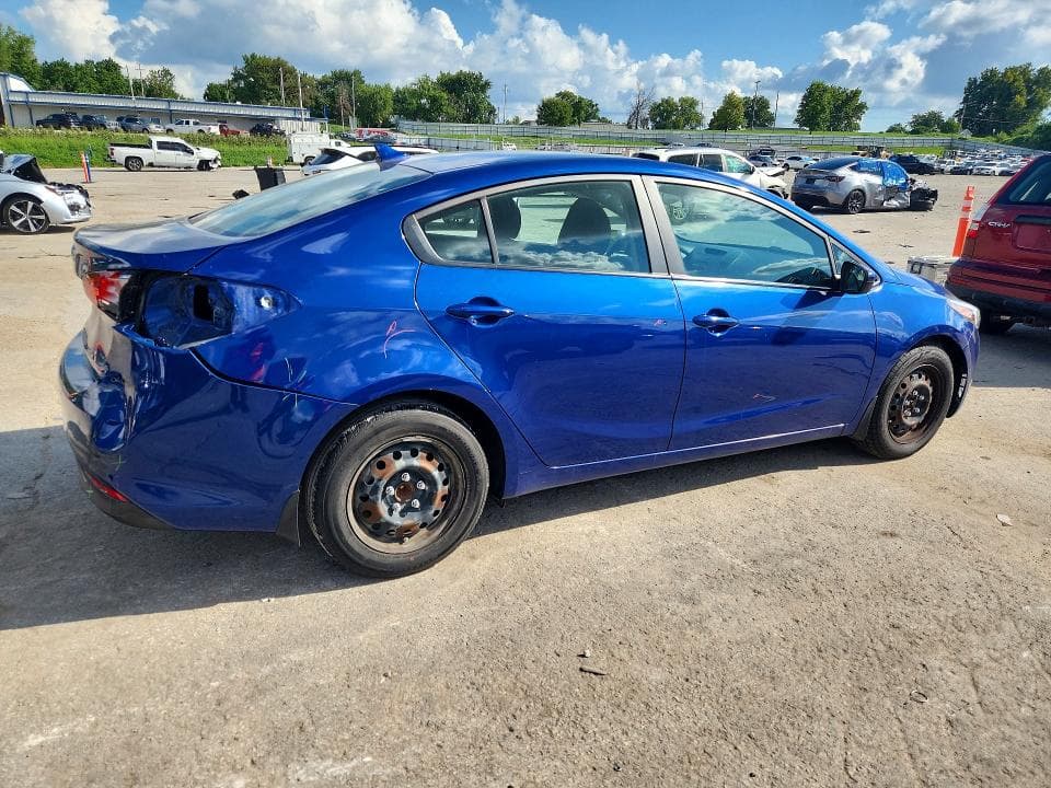 2017 KIA FORTE LX 3