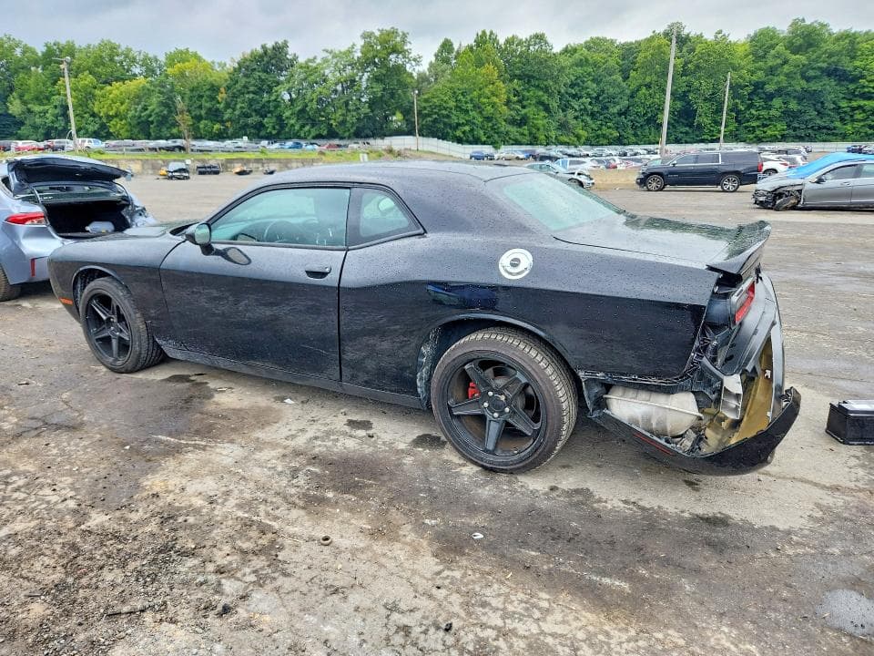 2020 DODGE CHALLENGER SXT 2