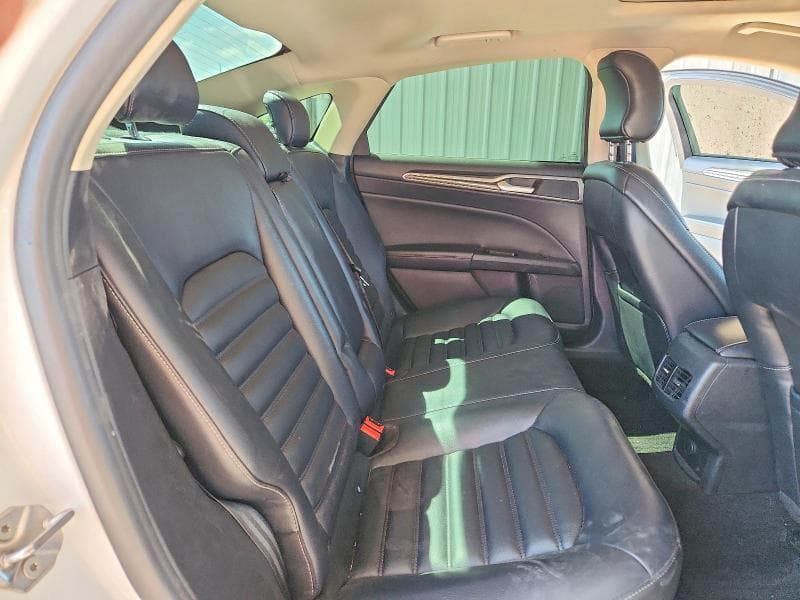 2019 FORD FUSION SEL 10