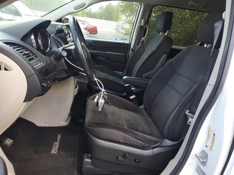 2017 DODGE GRAND CARAVAN SE 7