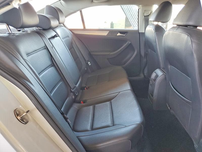 2017 VOLKSWAGEN JETTA SE 10