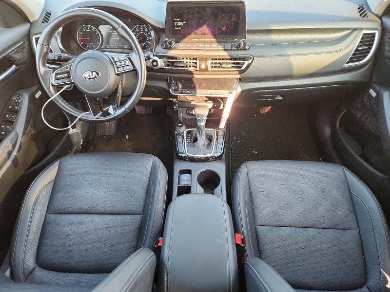 2021 KIA SELTOS SX 8