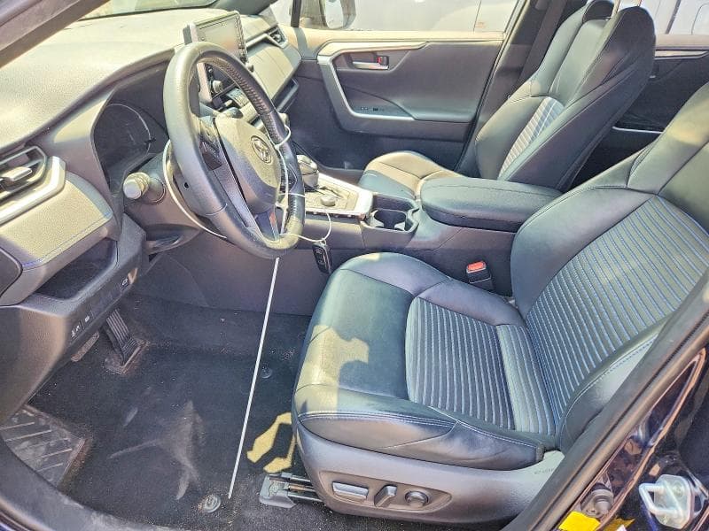 2020 TOYOTA RAV4 XSE 7