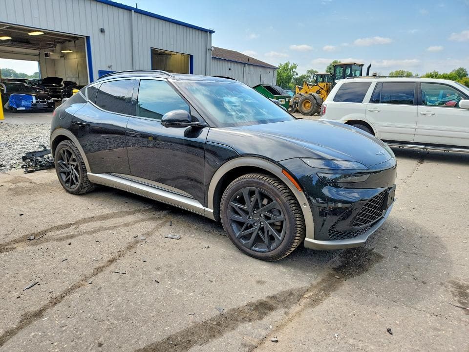2023 GENESIS GV60 ADVANCED 4