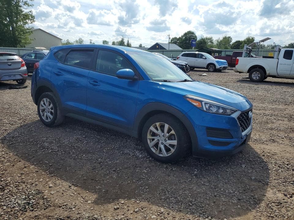 2020 HYUNDAI TUCSON SE 4
