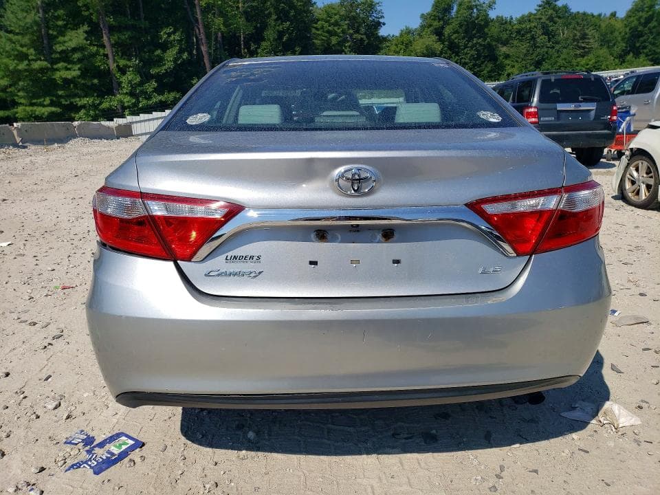 2017 TOYOTA CAMRY LE 6