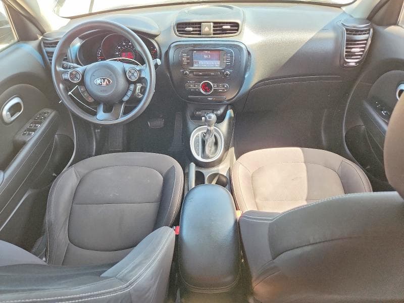 2017 KIA SOUL + 8