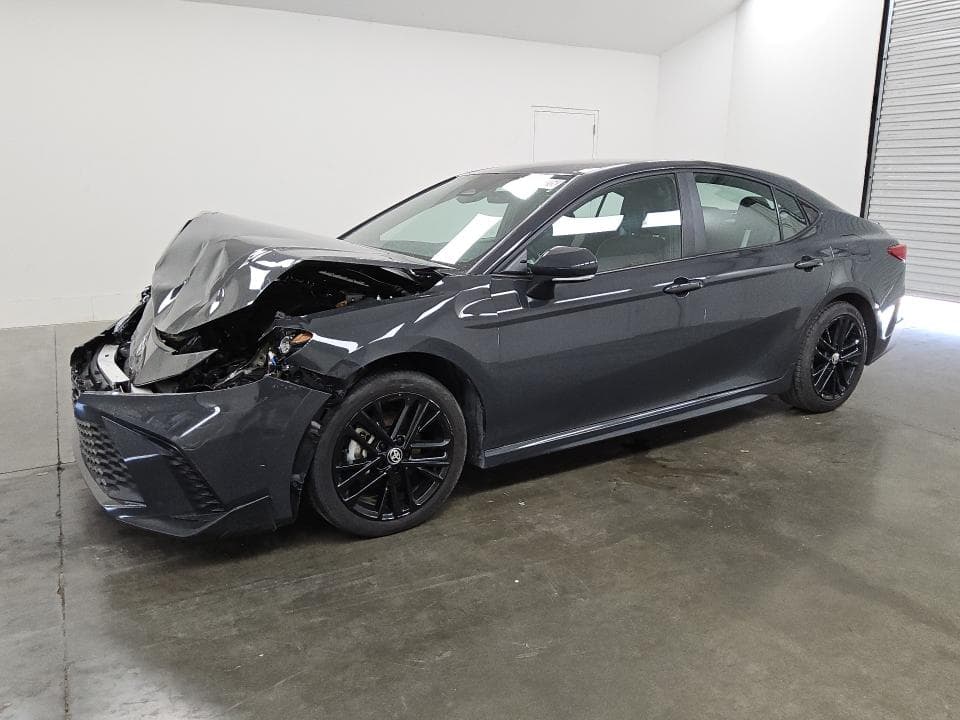 2025 TOYOTA CAMRY SE - 1