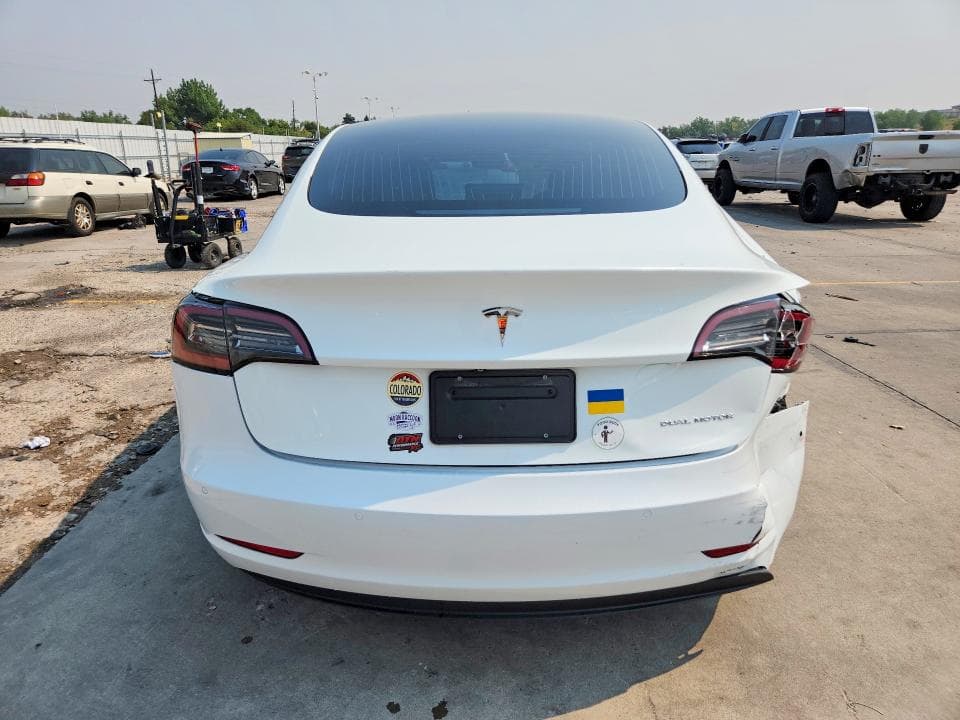 2020 TESLA MODEL 3 6