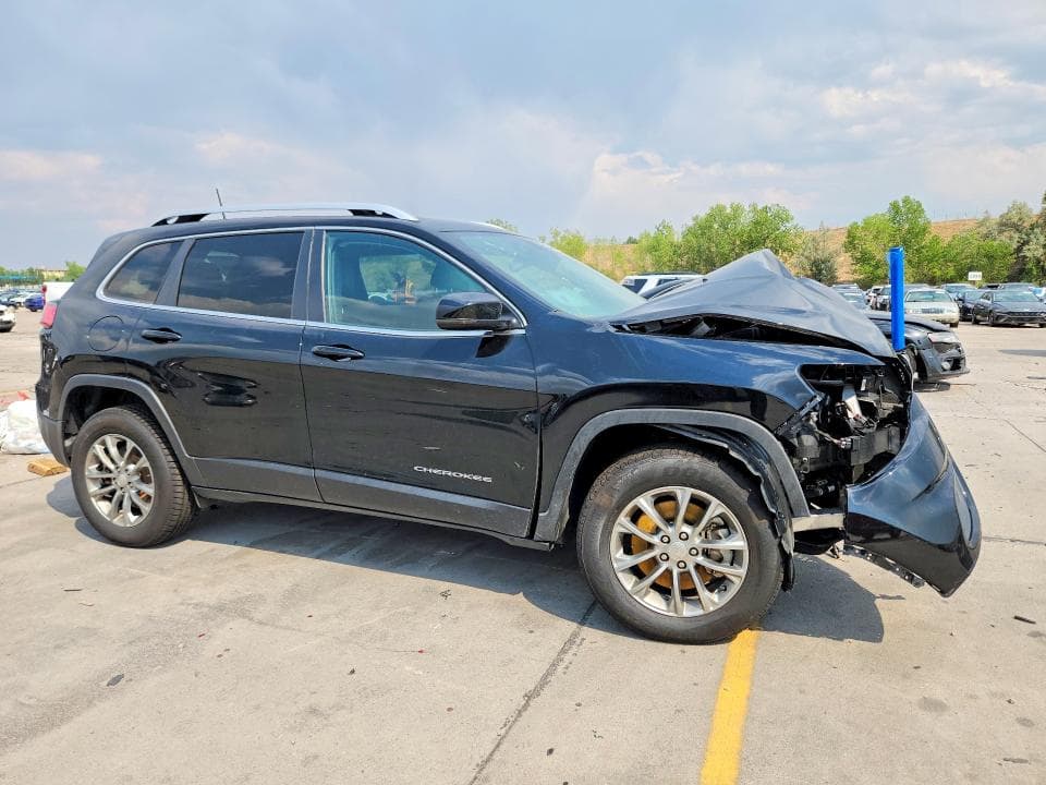 2019 JEEP CHEROKEE LATITUDE PLUS 4