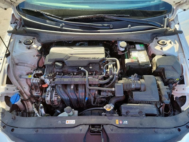 2024 HYUNDAI ELANTRA SEL 11