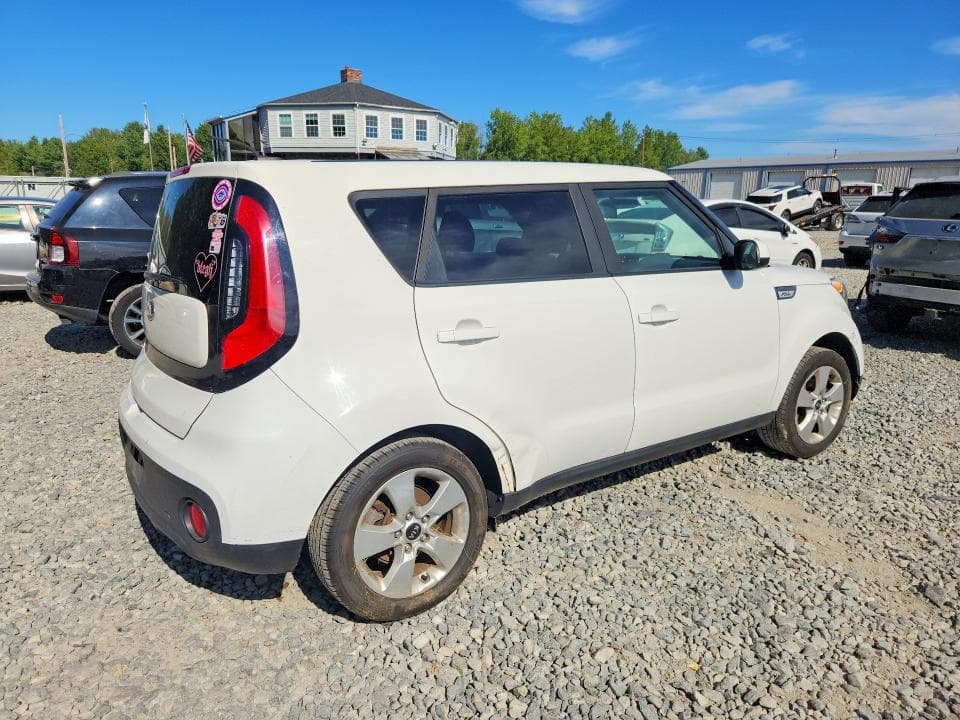 2018 KIA SOUL BASE 3