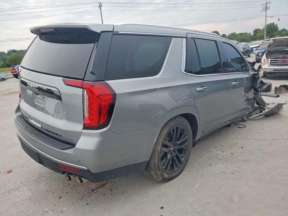 2023 GMC YUKON DENALI ULTIMATE 3