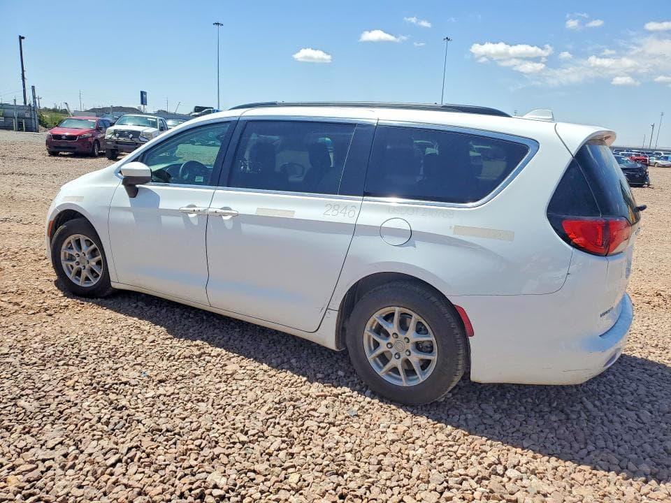 2020 CHRYSLER VOYAGER LXI 2