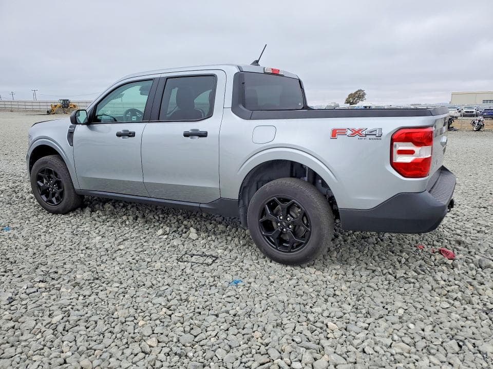 2024 FORD MAVERICK XLT 2