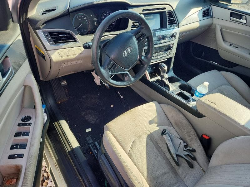 2017 HYUNDAI SONATA HYBRID SE 8