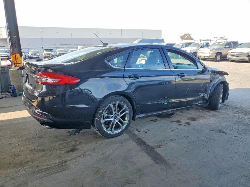 2017 FORD FUSION SE HYBRID 3
