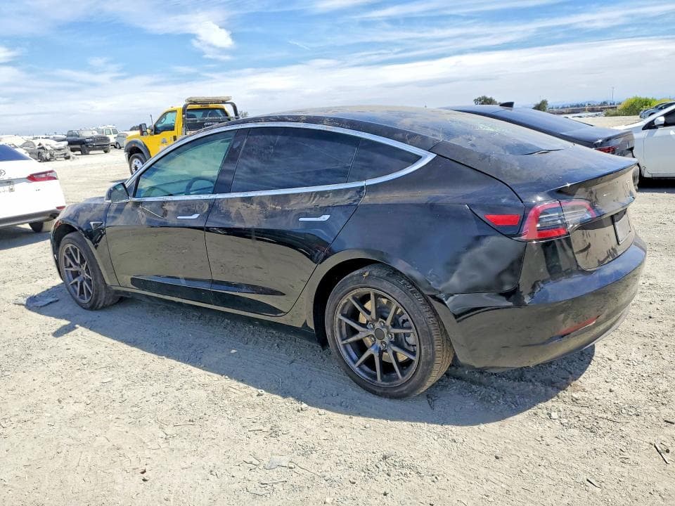 2020 TESLA MODEL 3 2