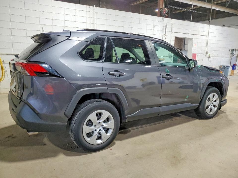 2021 TOYOTA RAV4 LE 3