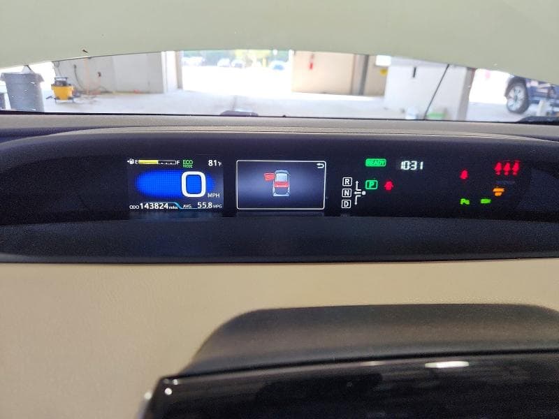 2017 TOYOTA PRIUS TWO 9