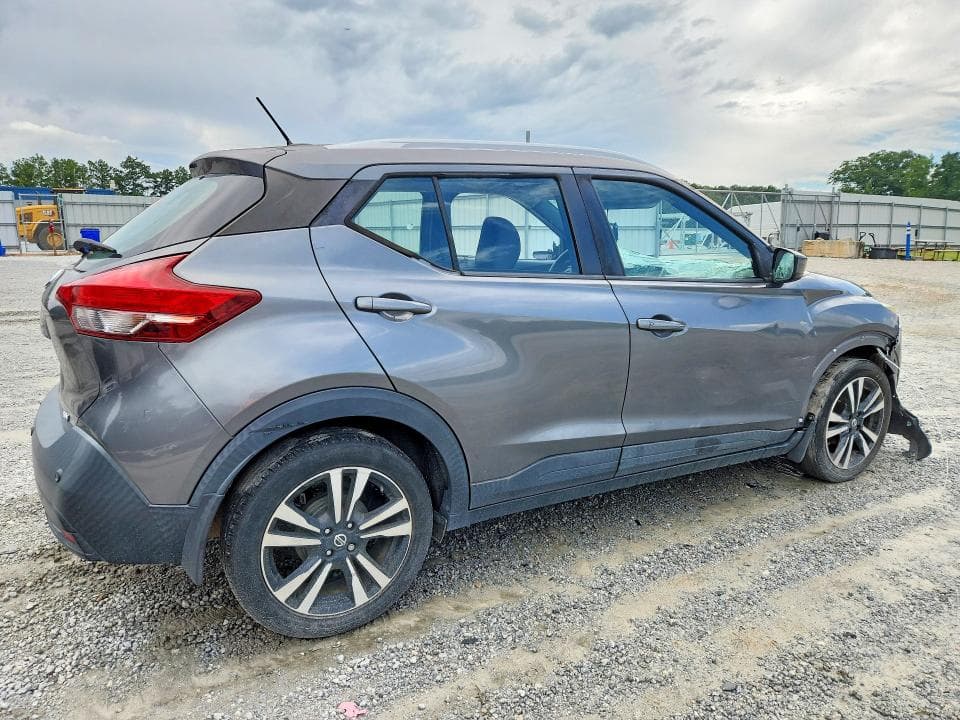 2020 NISSAN KICKS SV 3