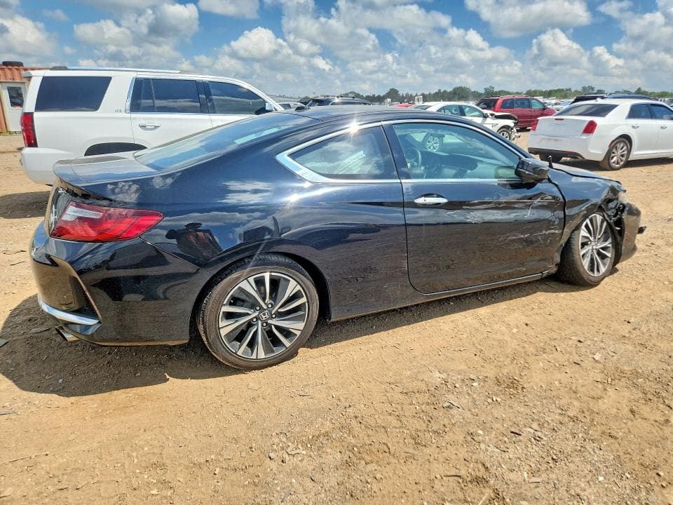 2017 HONDA ACCORD EX 3
