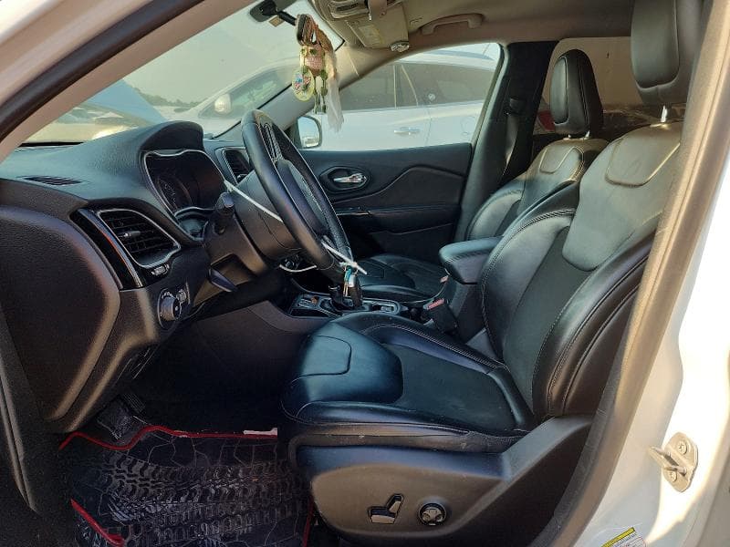 2019 JEEP CHEROKEE LATITUDE PLUS 7