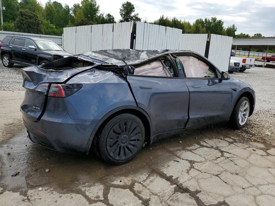 2023 TESLA MODEL Y 3