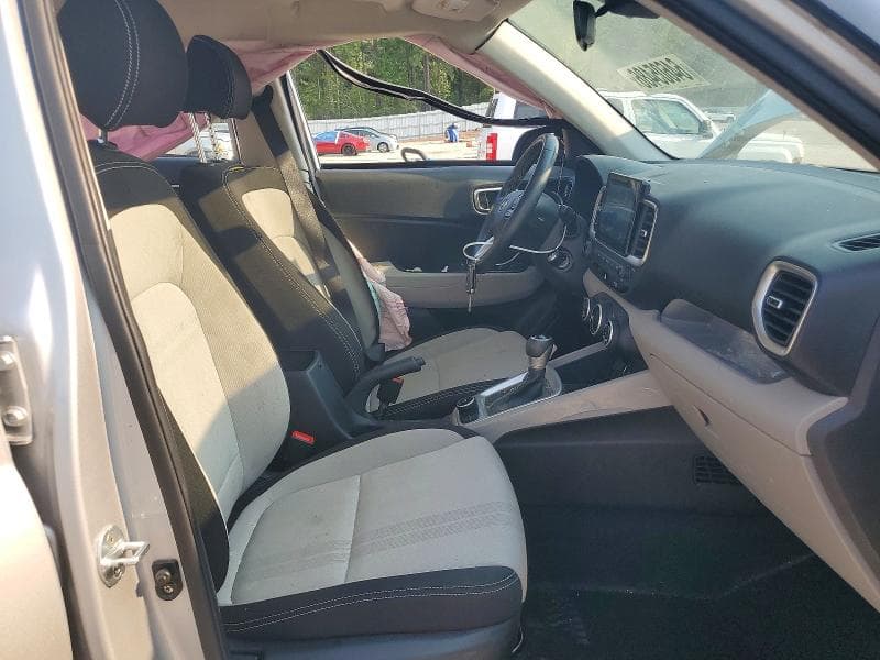 2020 HYUNDAI VENUE SEL 7