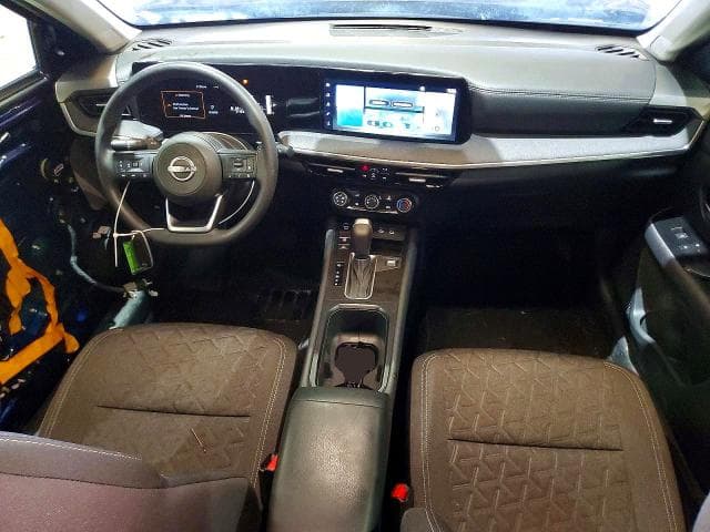 2025 NISSAN KICKS SV 8