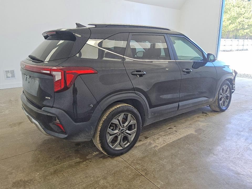 2024 KIA SELTOS S 3