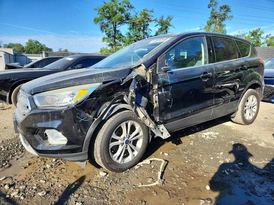 2017 FORD ESCAPE SE - 1