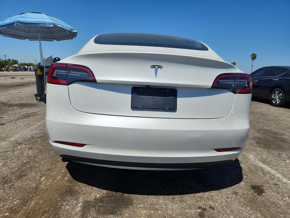 2021 TESLA MODEL 3 6