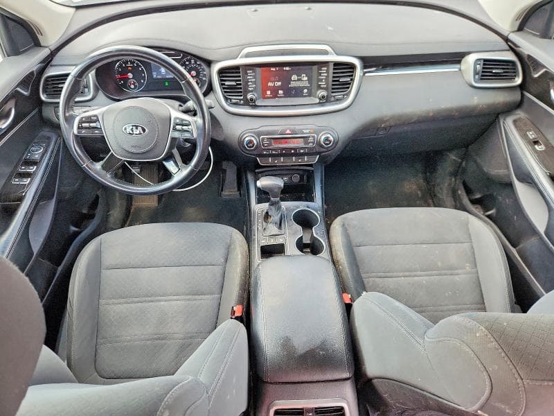 2020 KIA SORENTO LX 8
