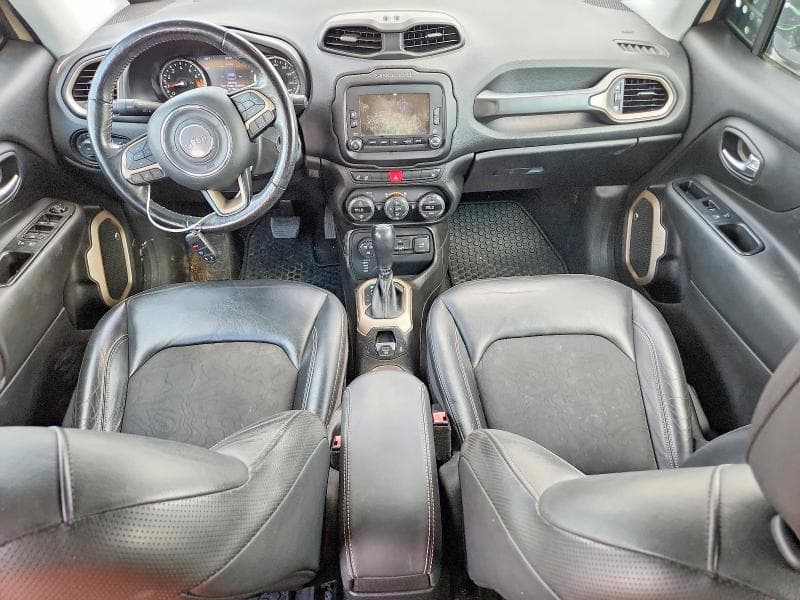 2017 JEEP RENEGADE TRAILHAWK 8