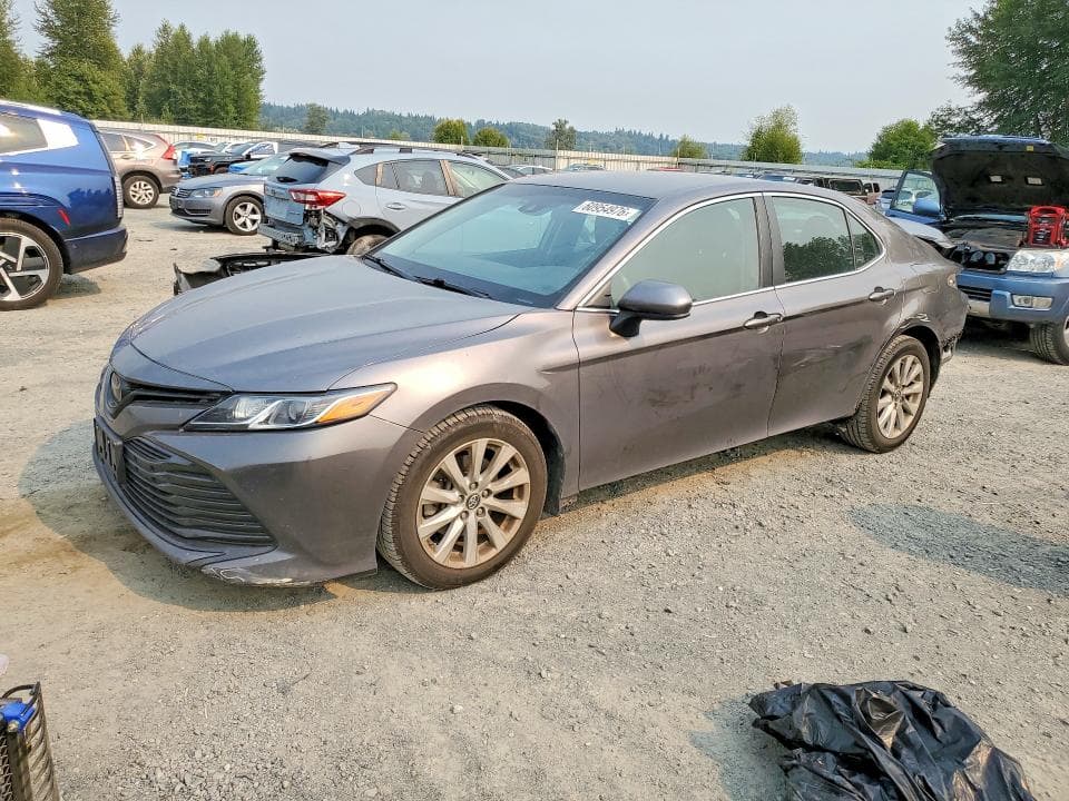 2018 TOYOTA CAMRY LE - 1