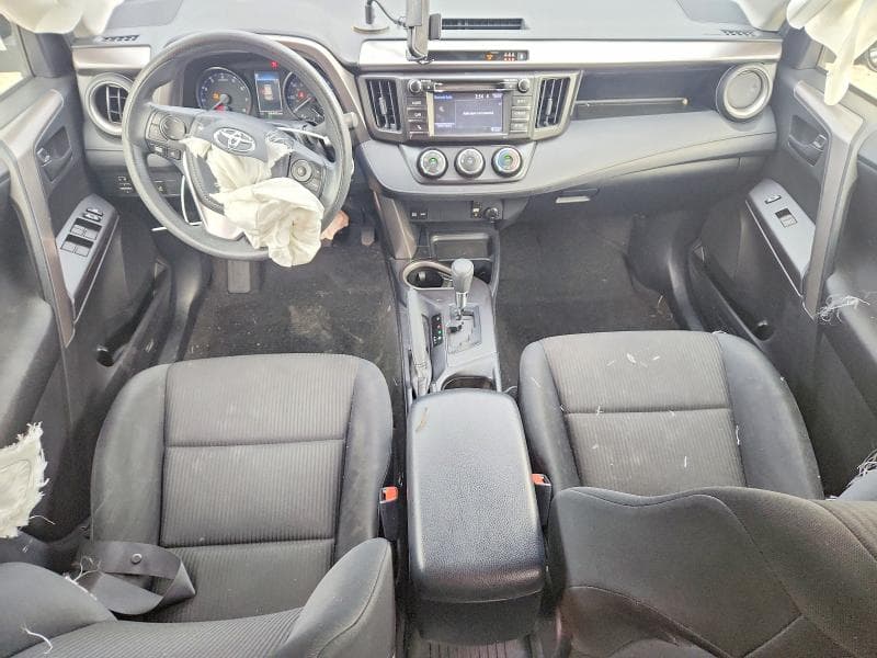 2018 TOYOTA RAV4 LE 8