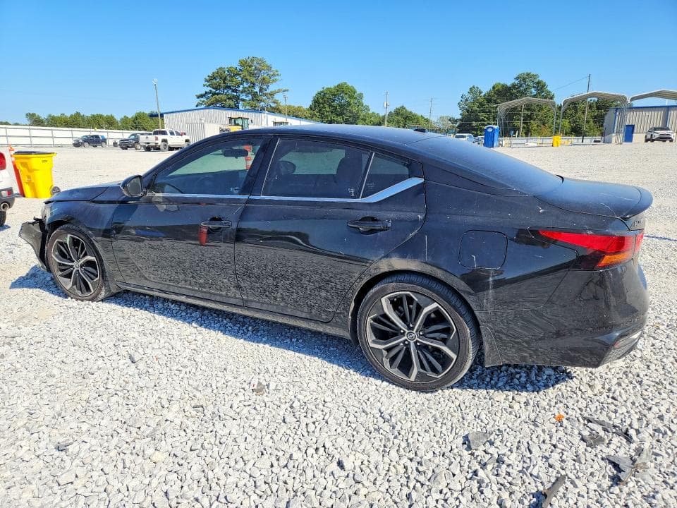2024 NISSAN ALTIMA SR 2