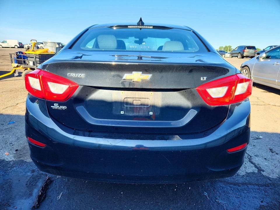 2017 CHEVROLET CRUZE LT 6