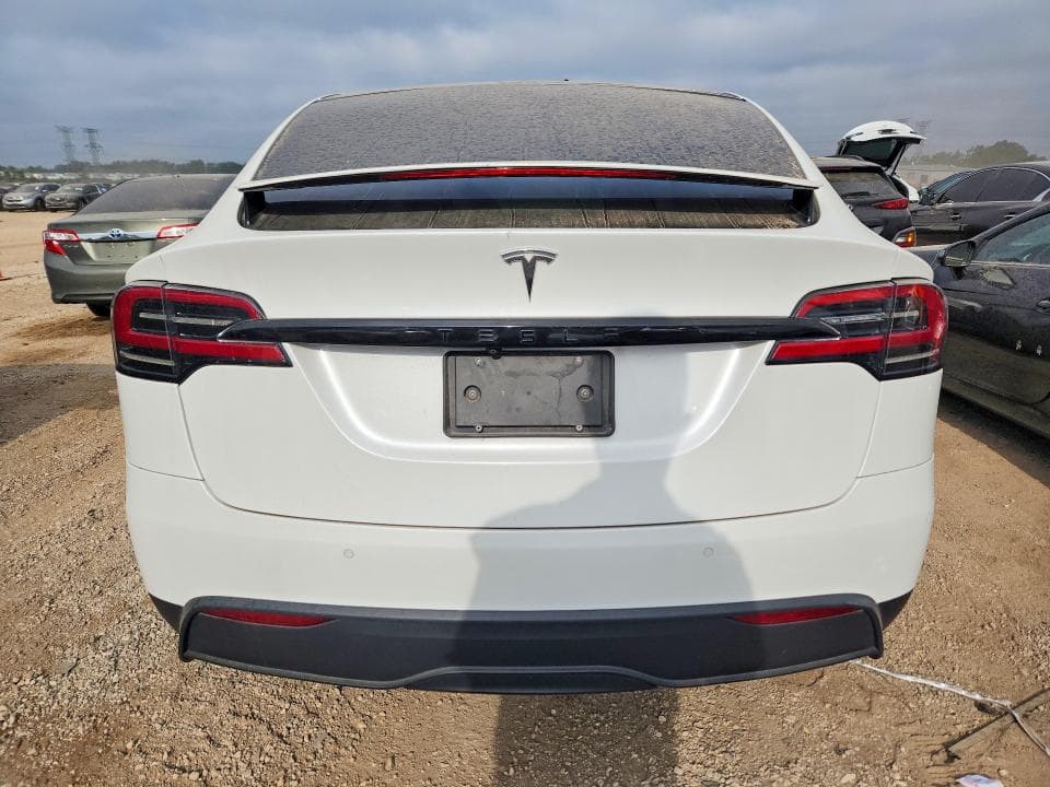 2023 TESLA MODEL X 6
