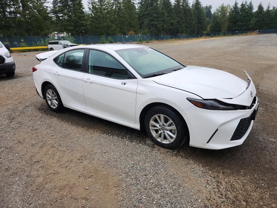 2026 TOYOTA CAMRY LE 4