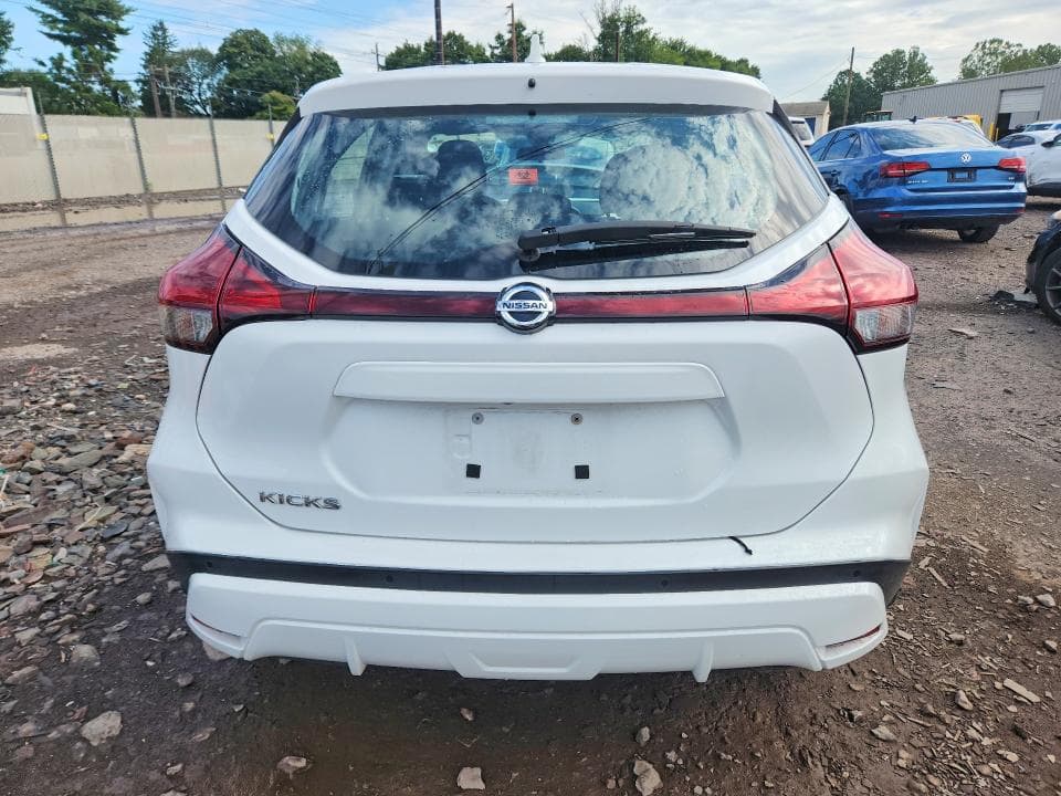 2021 NISSAN KICKS S 6