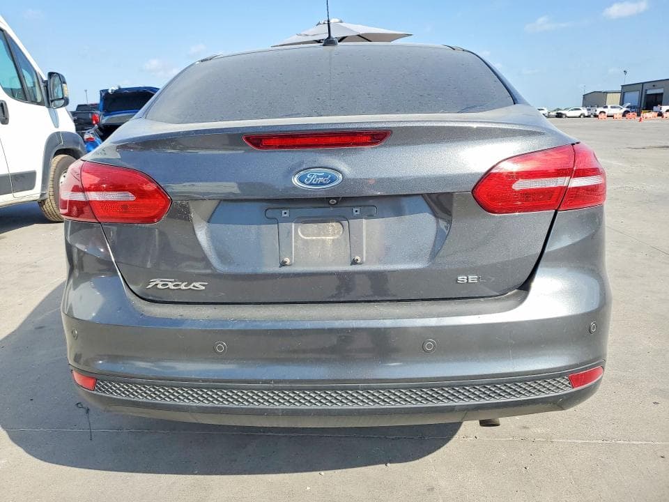 2018 FORD FOCUS SEL 6