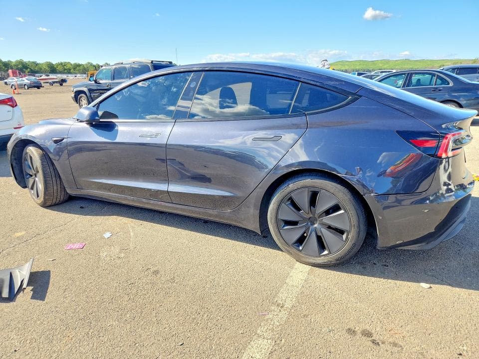 2024 TESLA MODEL 3 2