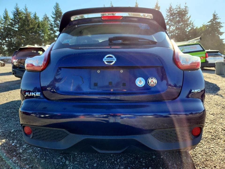 2017 NISSAN JUKE S 6