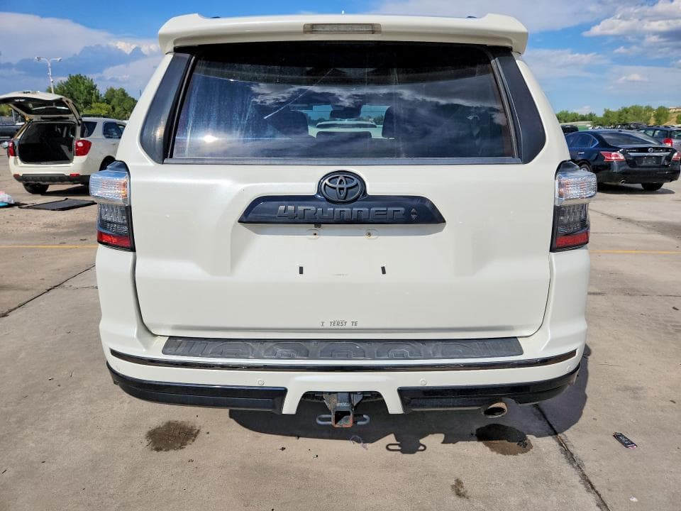 2020 TOYOTA 4RUNNER NIGHTSHADE EDITION 6