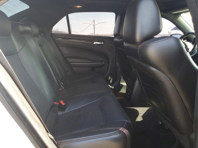 2017 CHRYSLER 300 S 10