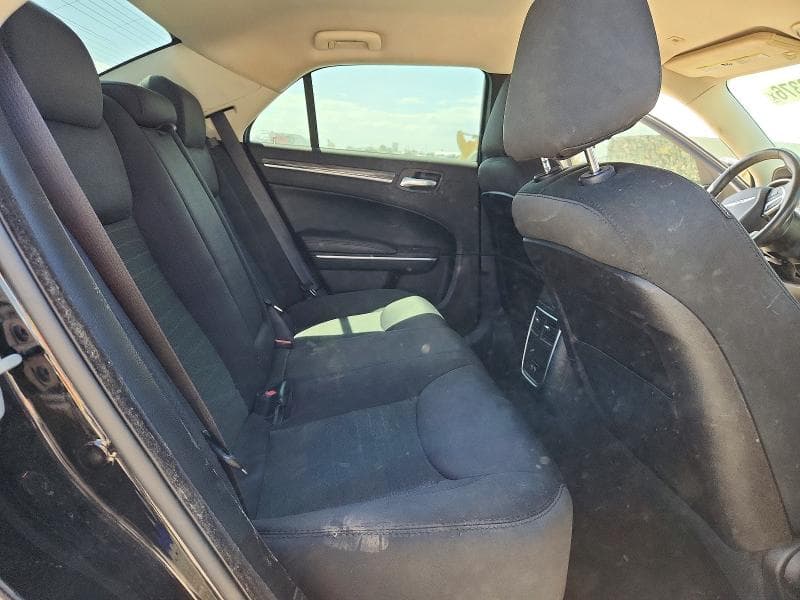 2019 CHRYSLER 300 TOURING 10