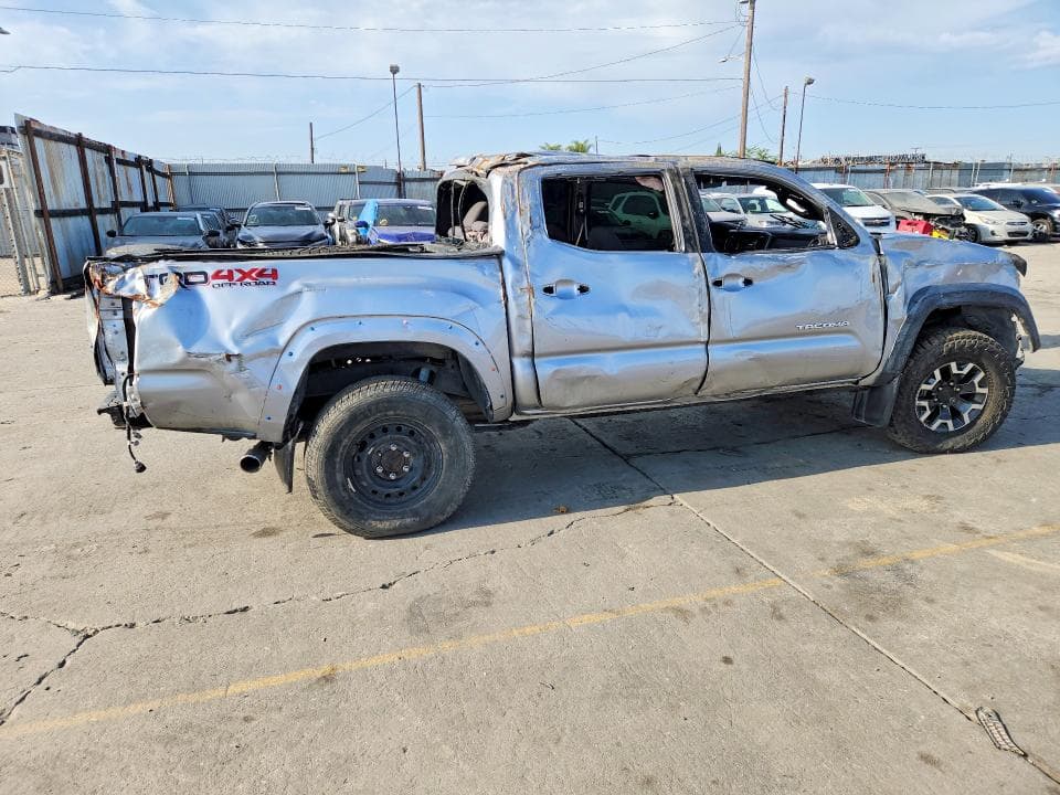 2017 TOYOTA TACOMA TRD OFF-ROAD 3